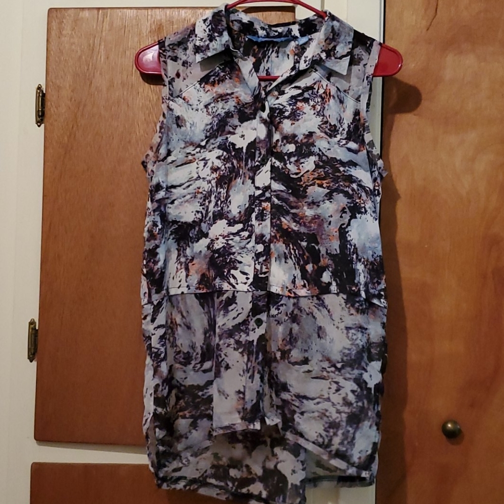 Sleeveless multi colored blouse